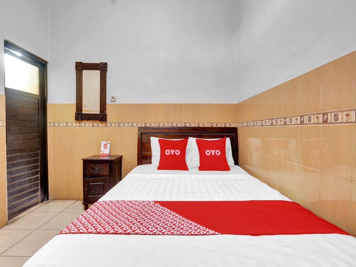 Hotel Oyo 90695 Srikandi Nologaten Yogyakarta Exteriér fotografie
